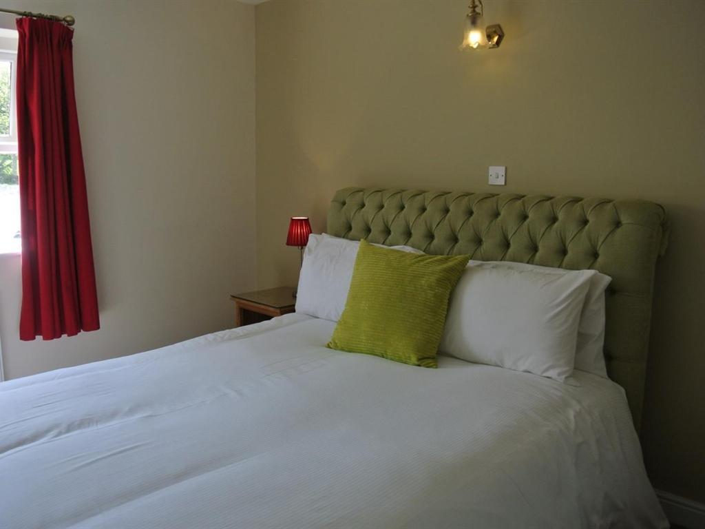 Wellington Inn Χαρογκέιτ Δωμάτιο φωτογραφία